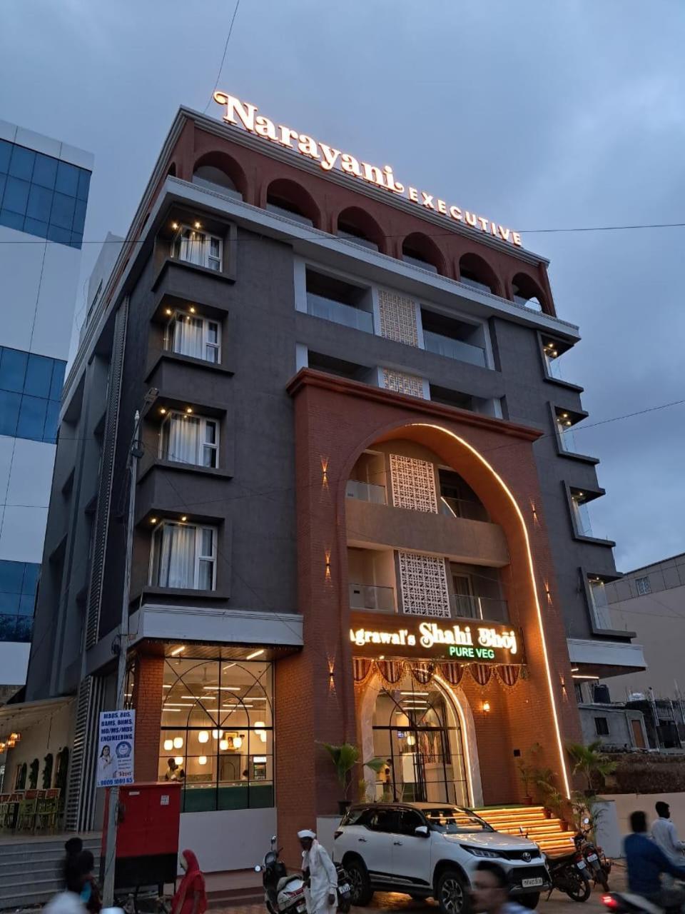 Готель Narayani Executive Tuljapur Екстер'єр фото